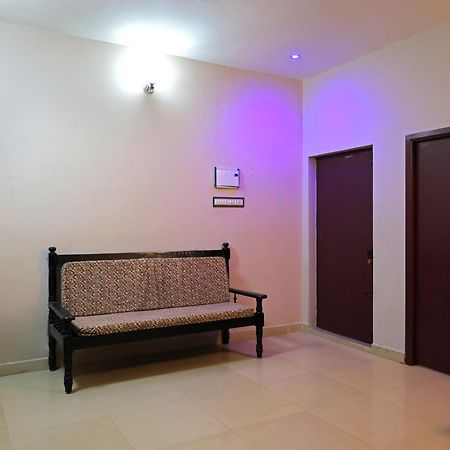 Hotel The Club House Pondicherry Esterno foto