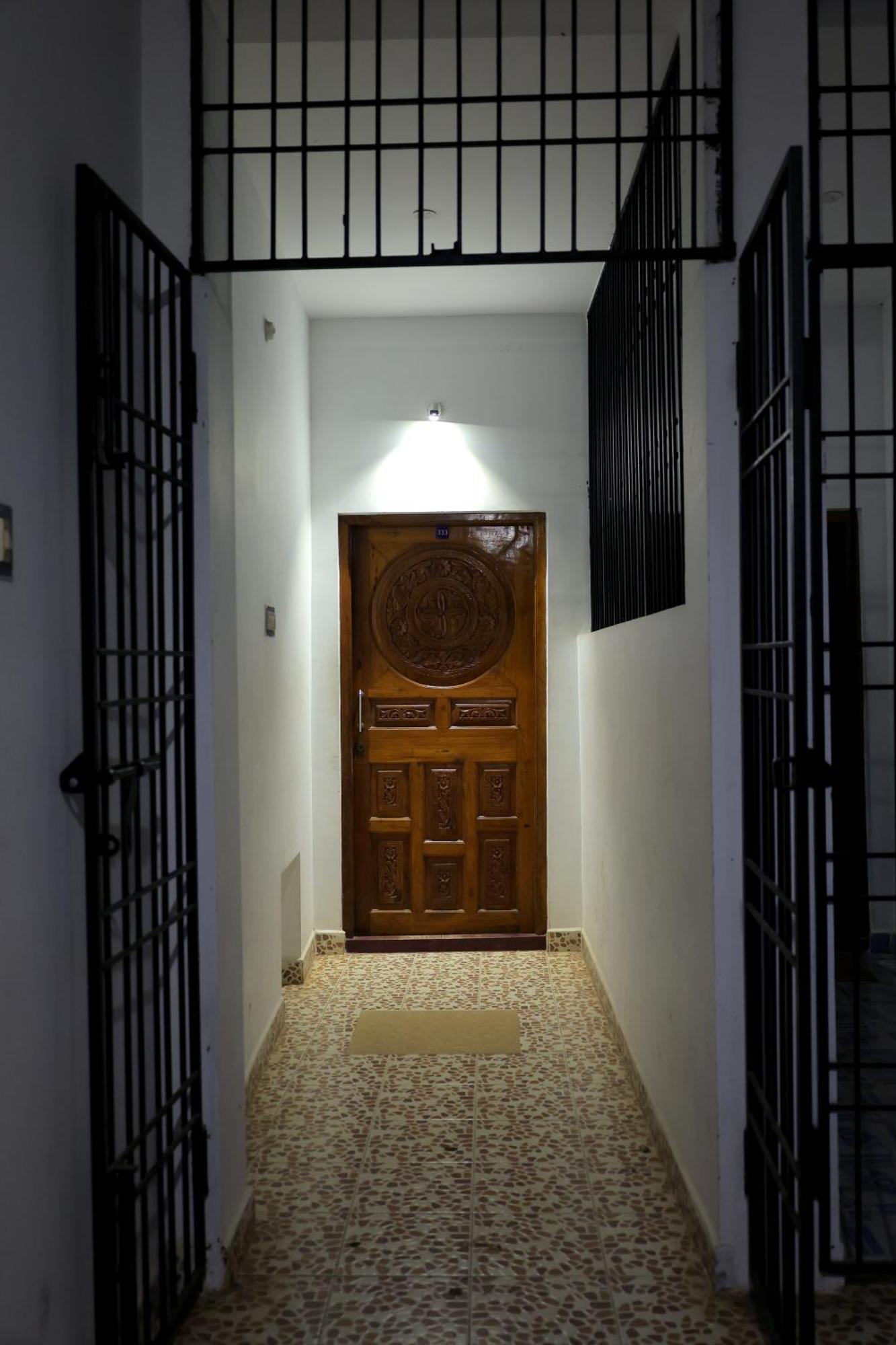 Hotel The Club House Pondicherry Esterno foto